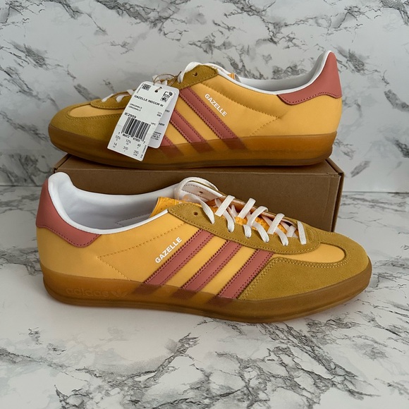 adidas Originals Gazelle Indoor Shoes Athletic IE2959 Women Sz 14/Men Sz 12.5 - Picture 1 of 8